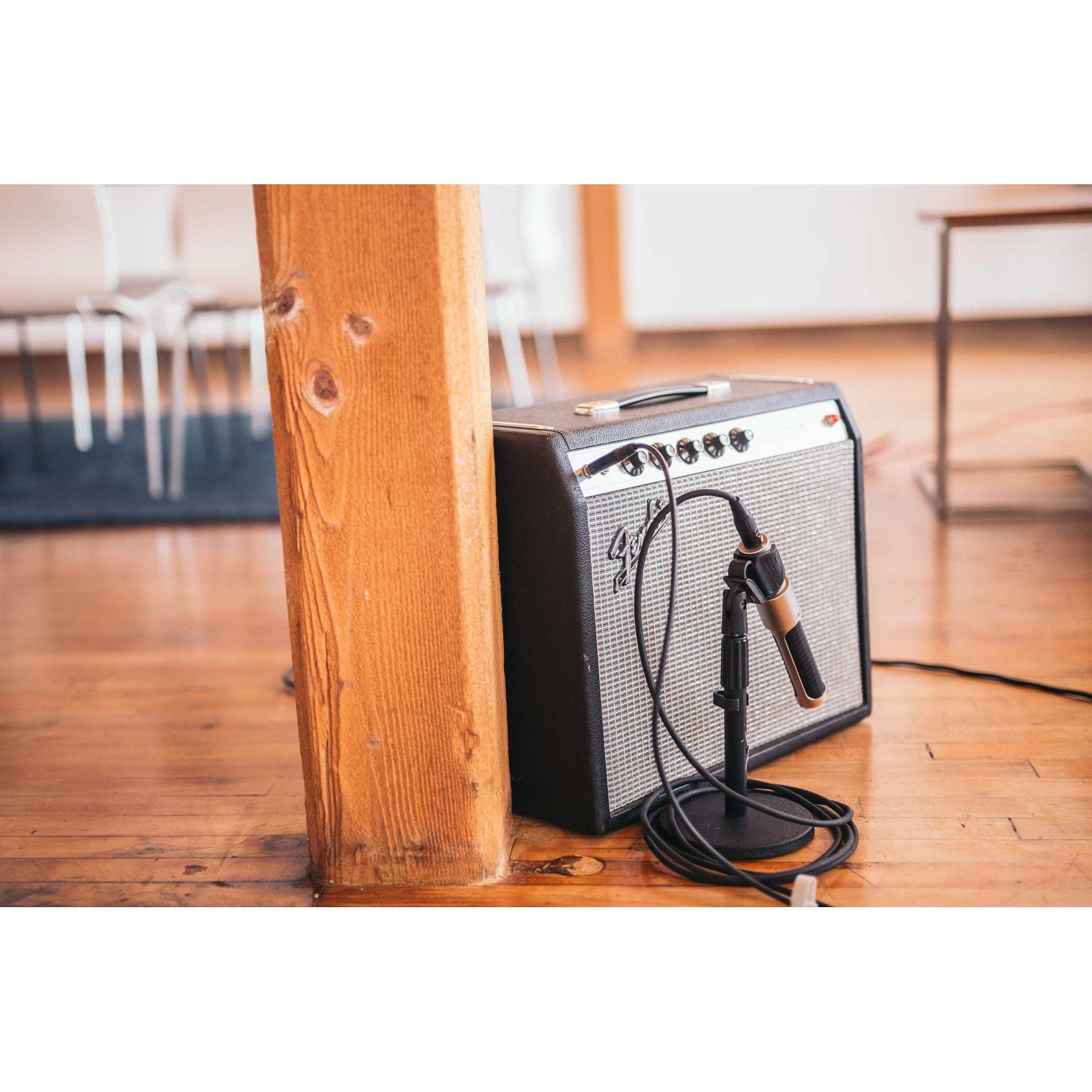 AEA Nuvo N22 Micrófono de cinta activo - https://www.cromaonline.cl/