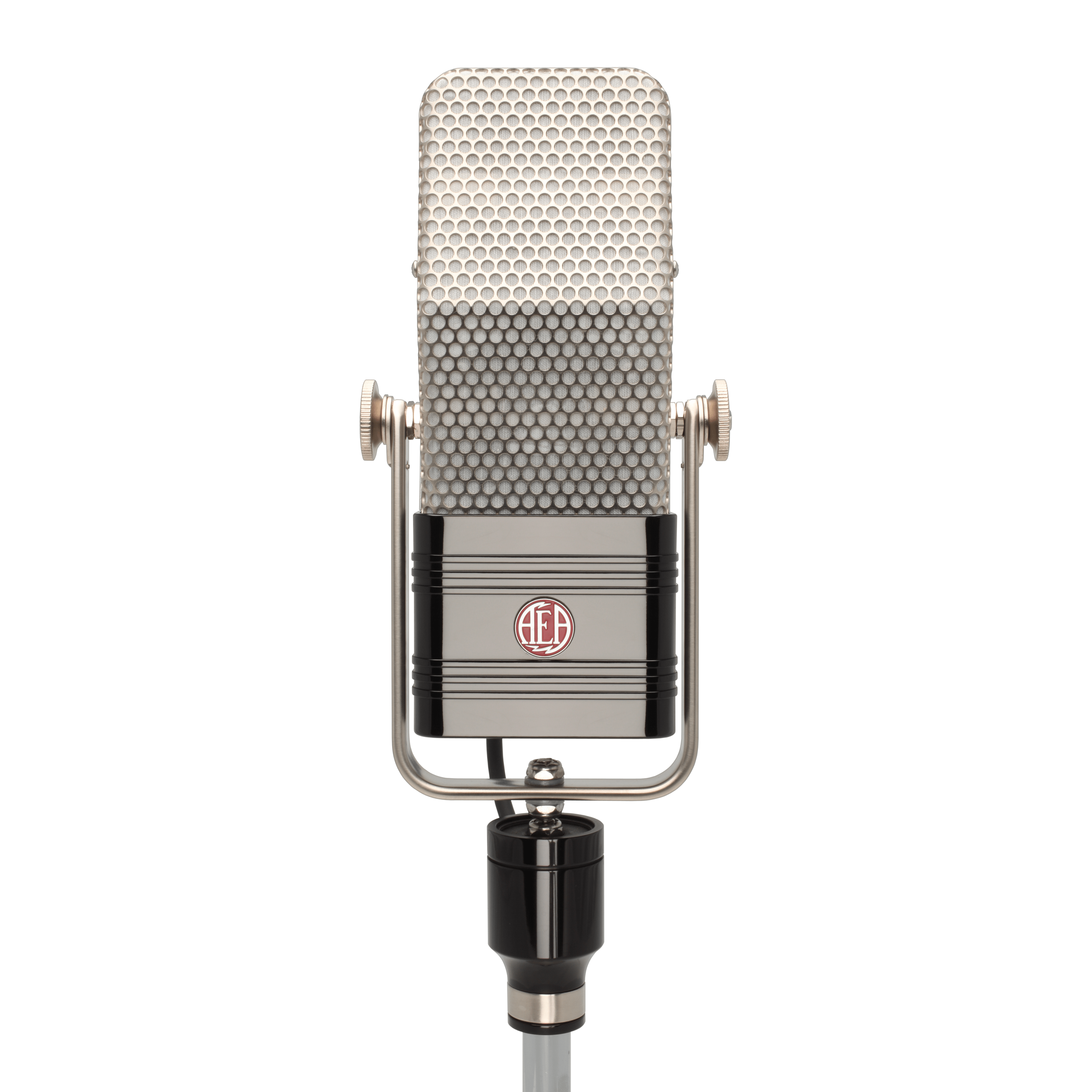 AEA R44CXE Micrófono de cinta - https://www.cromaonline.cl/