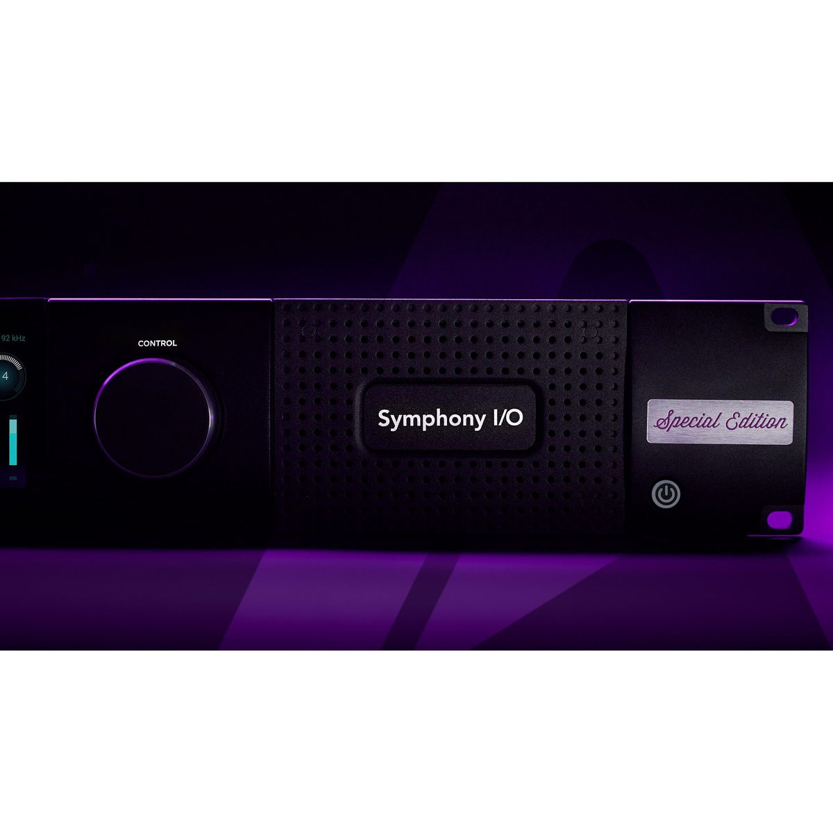 Apogee Symphony I/O Mk II 32x32 SE detalle frontal