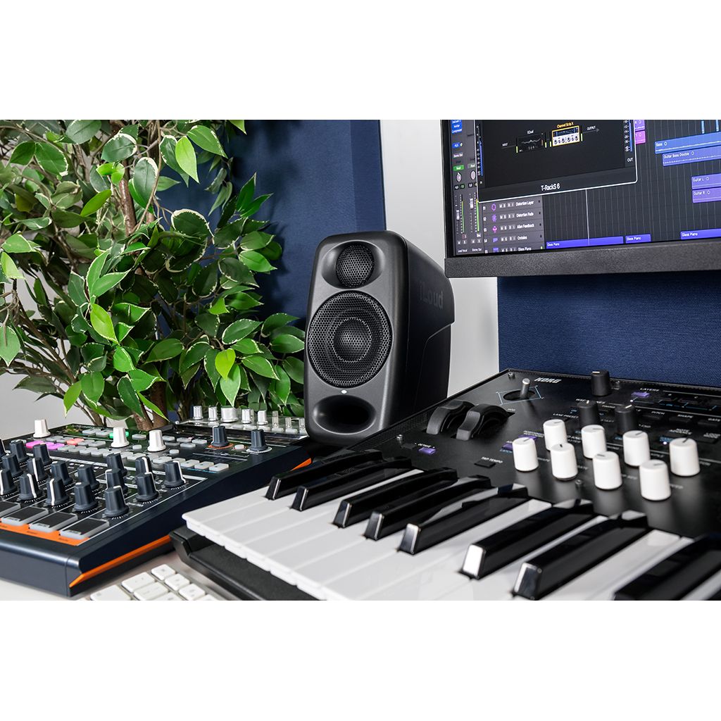 IK Multimedia iLoud Micro Monitors Pro - Par de monitores activos de 3" - https://www.cromaonline.cl/
