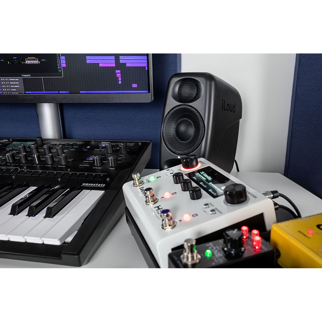 IK Multimedia iLoud Micro Monitors Pro - Par de monitores activos de 3" - https://www.cromaonline.cl/