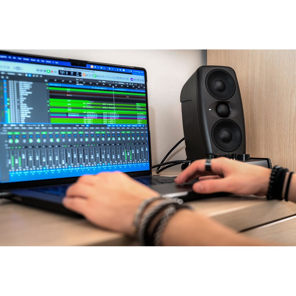 IK Multimedia iLoud MTM - Par de Monitores activos 2x3.5", color negro