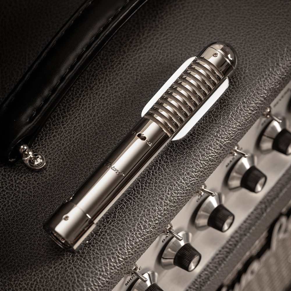 Warm Audio WA - FT - Micrófono de cinta con preamplificador en línea seleccionable - https://www.cromaonline.cl/