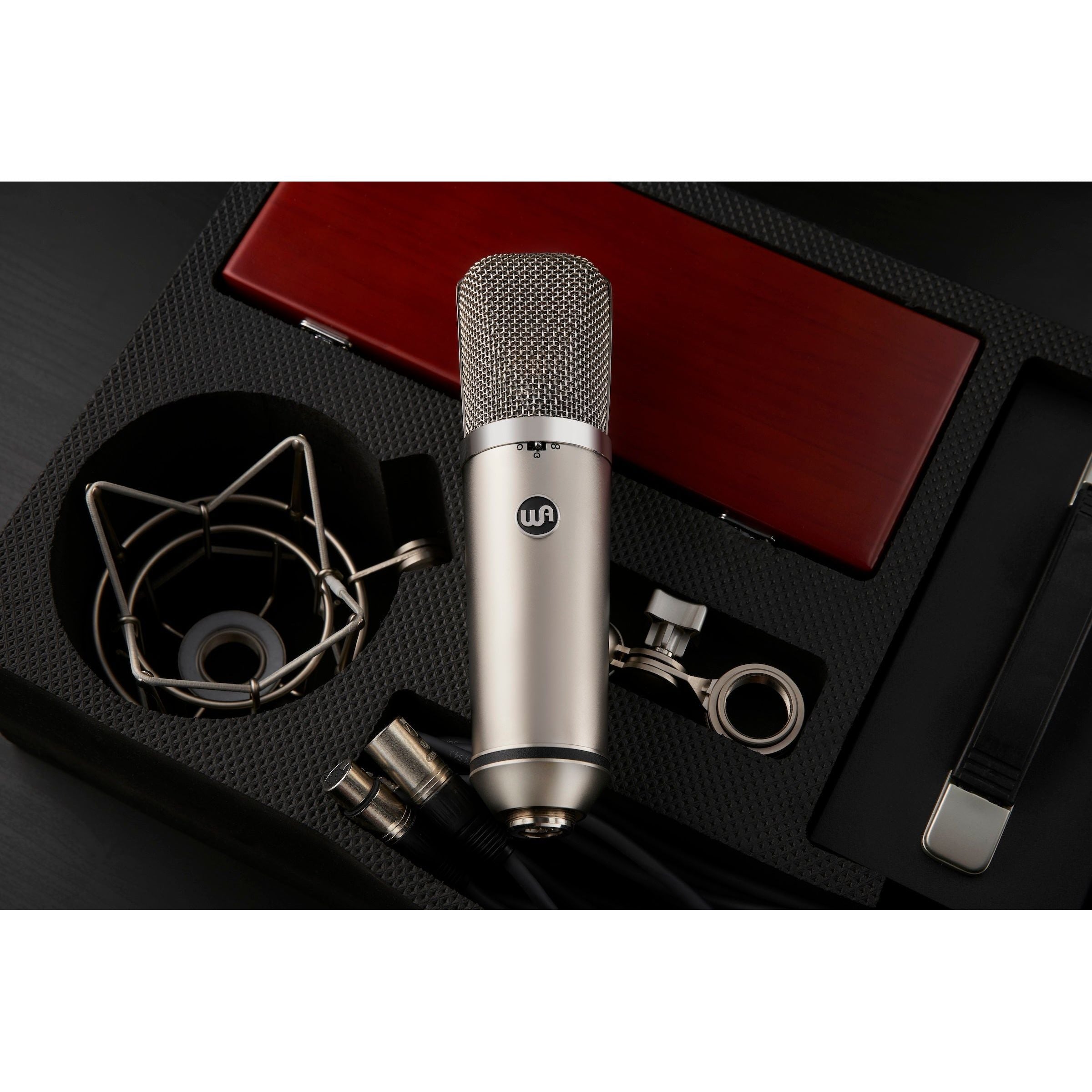 Warm Audio WA67 - Micrófono condensador a tubo - https://www.cromaonline.cl/