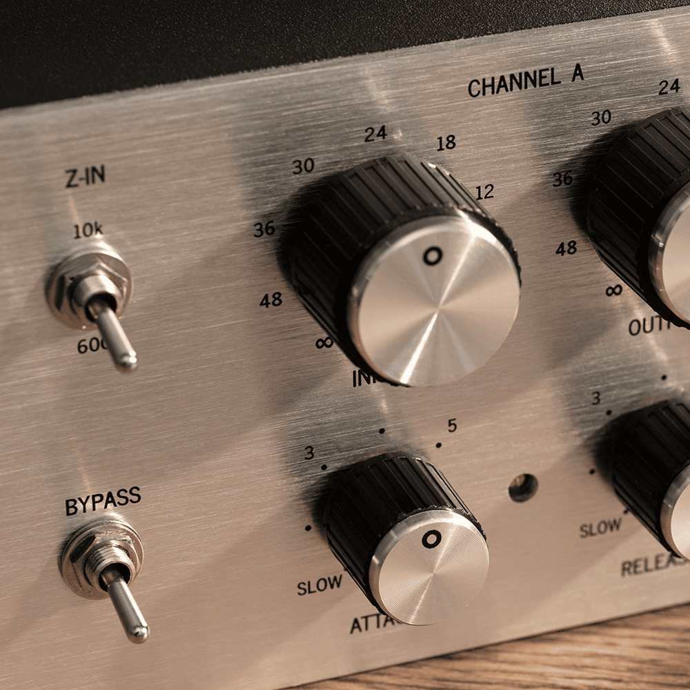 Warm Audio WA76 - A2 Compresor FET discreto de doble canal con sonido vintage - https://www.cromaonline.cl/