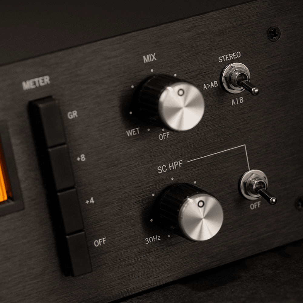Warm Audio WA76 - D2 Compresor FET discreto de ganancia limpia de doble canal - https://www.cromaonline.cl/