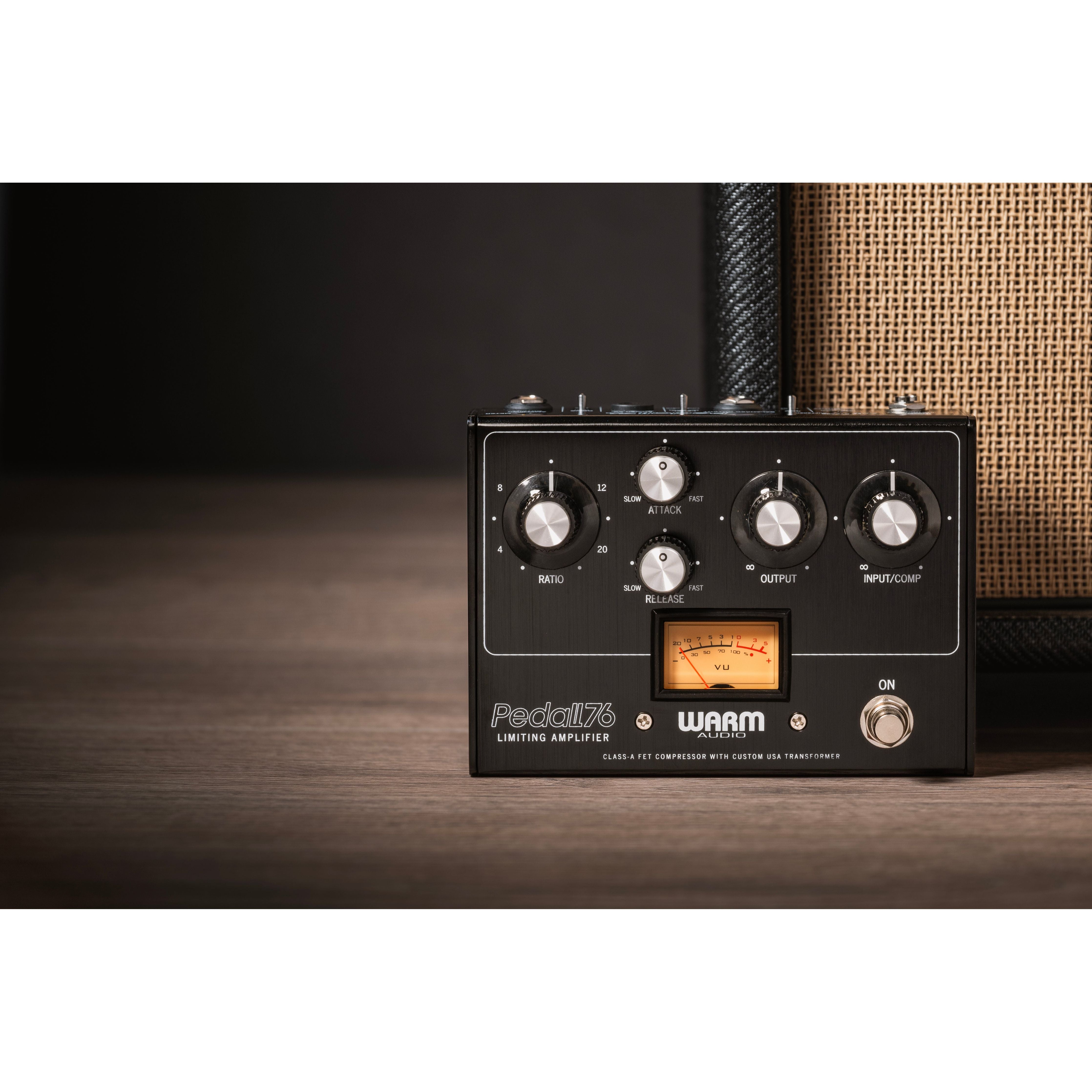 Warm Audio WA76P - Pedal compresor - https://www.cromaonline.cl/