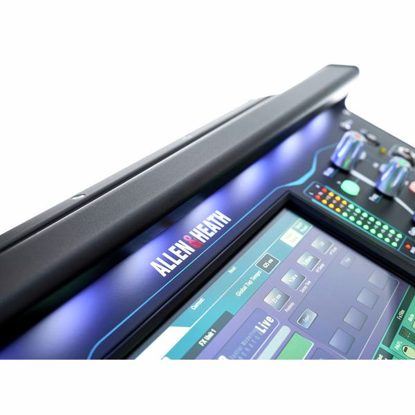 Allen&Heath SQ5 - Mixer Digital de 48-canales con 17 Faders (PRE-ORDER)!!! - https://www.cromaonline.cl/