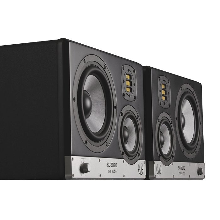 EVE Audio SC3070 Right - Monitor de estudio activo de 3 vías de 7" (PRE-ORDER)!!! - https://www.cromaonline.cl/