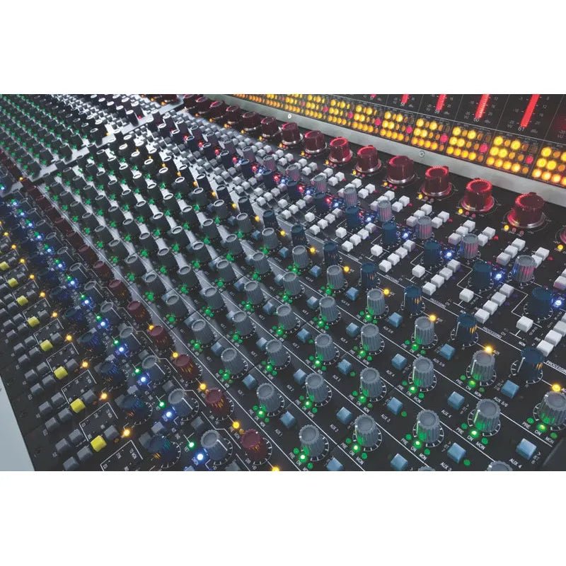 AMS Neve Genesys G64 - Consola de 32 canales con control DAW y 48 Faders - https://www.cromaonline.cl/