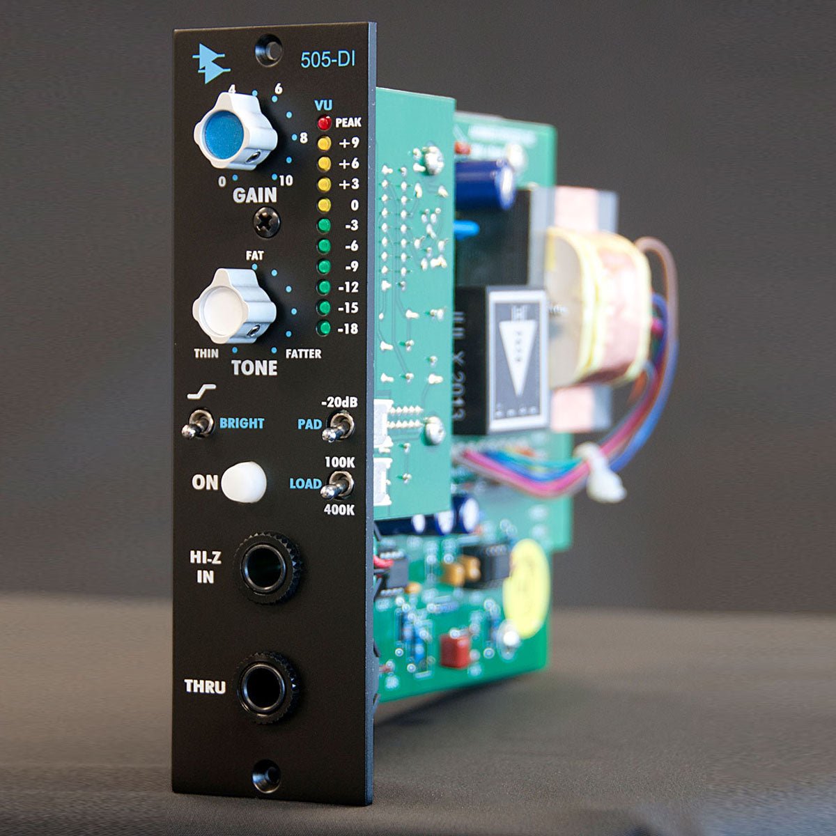 API 505-DI vista lateral