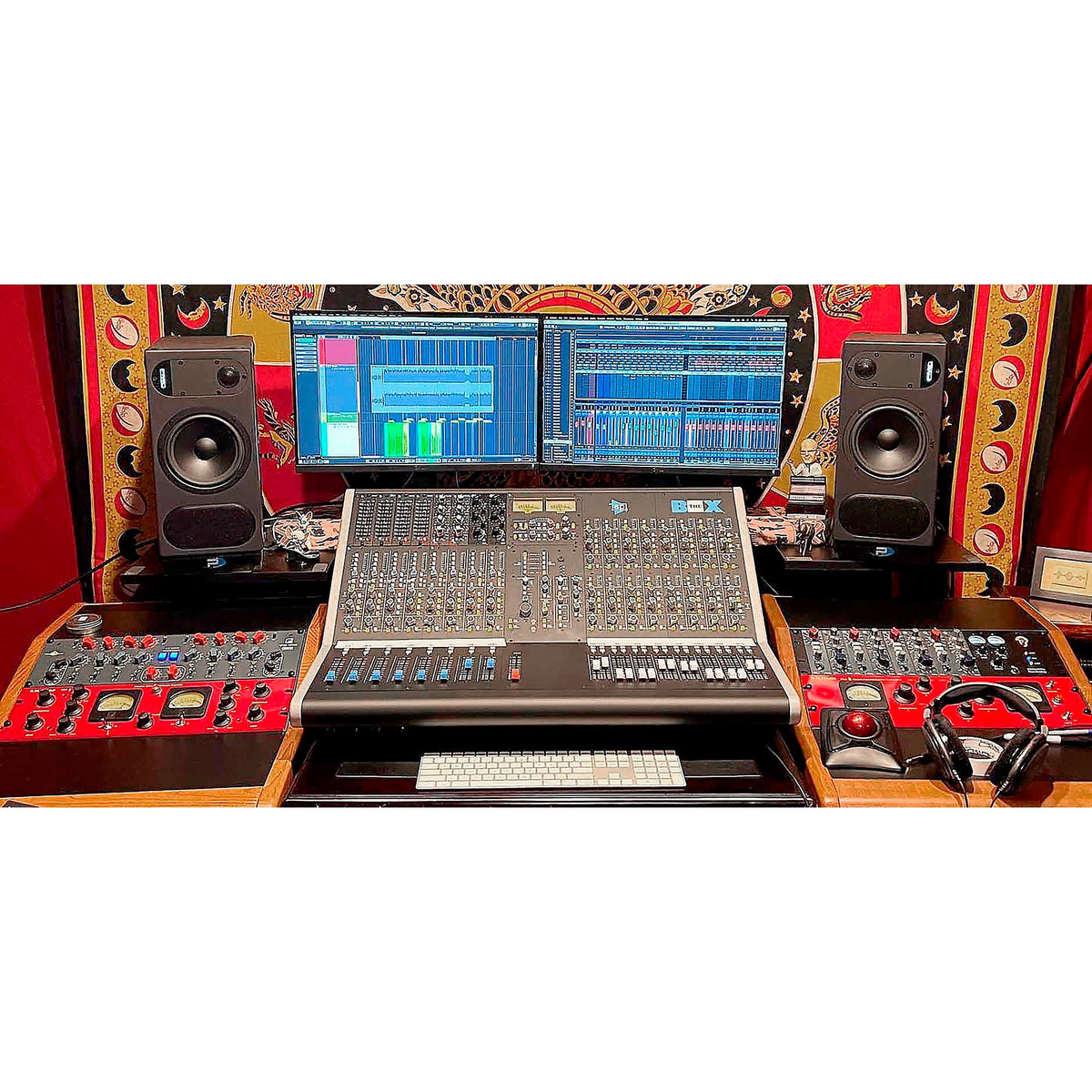 API The Box 2 vista en estudio
