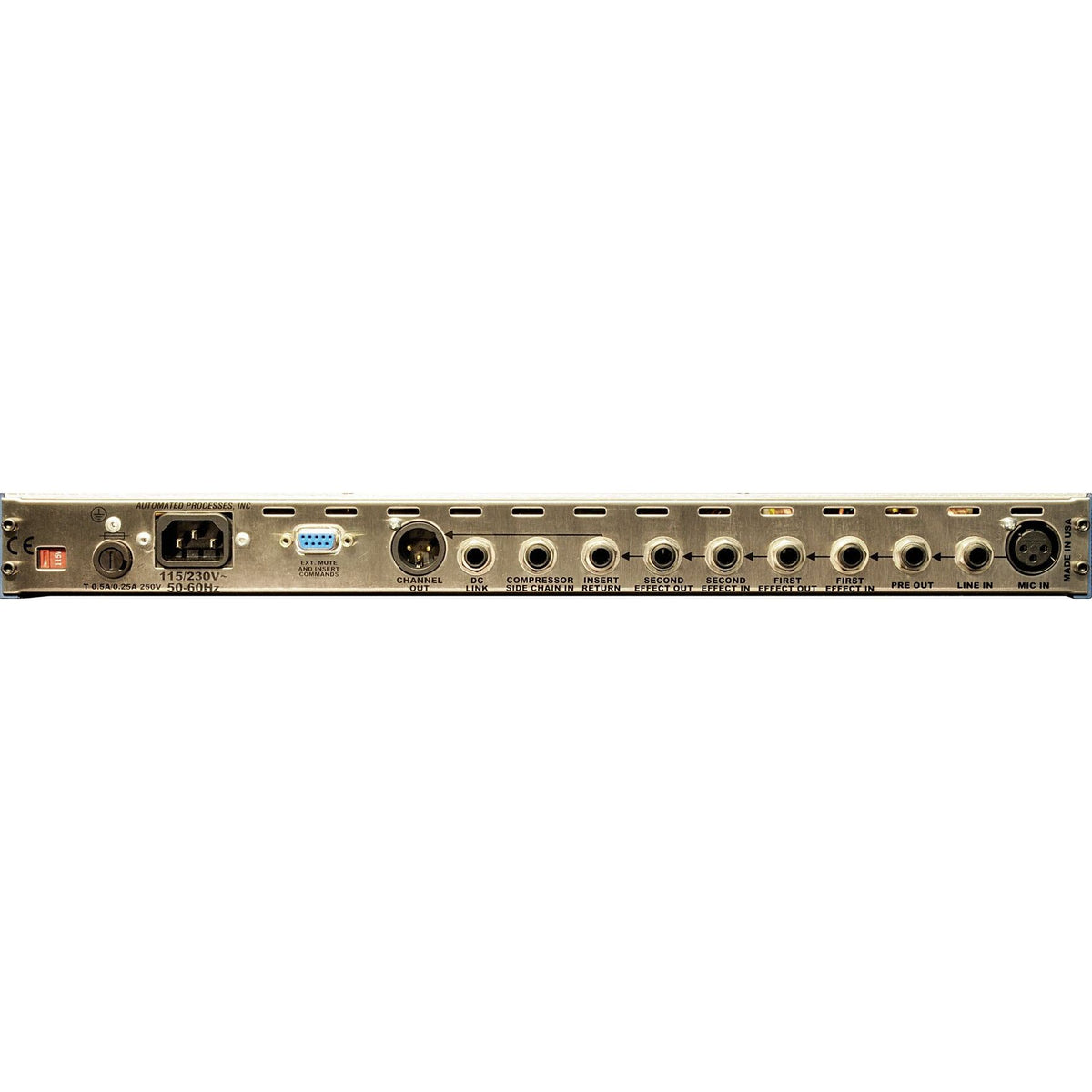 Api The Channel Strip - Preamp, compresor y Ecualizador de 1 canal - https://www.cromaonline.cl/