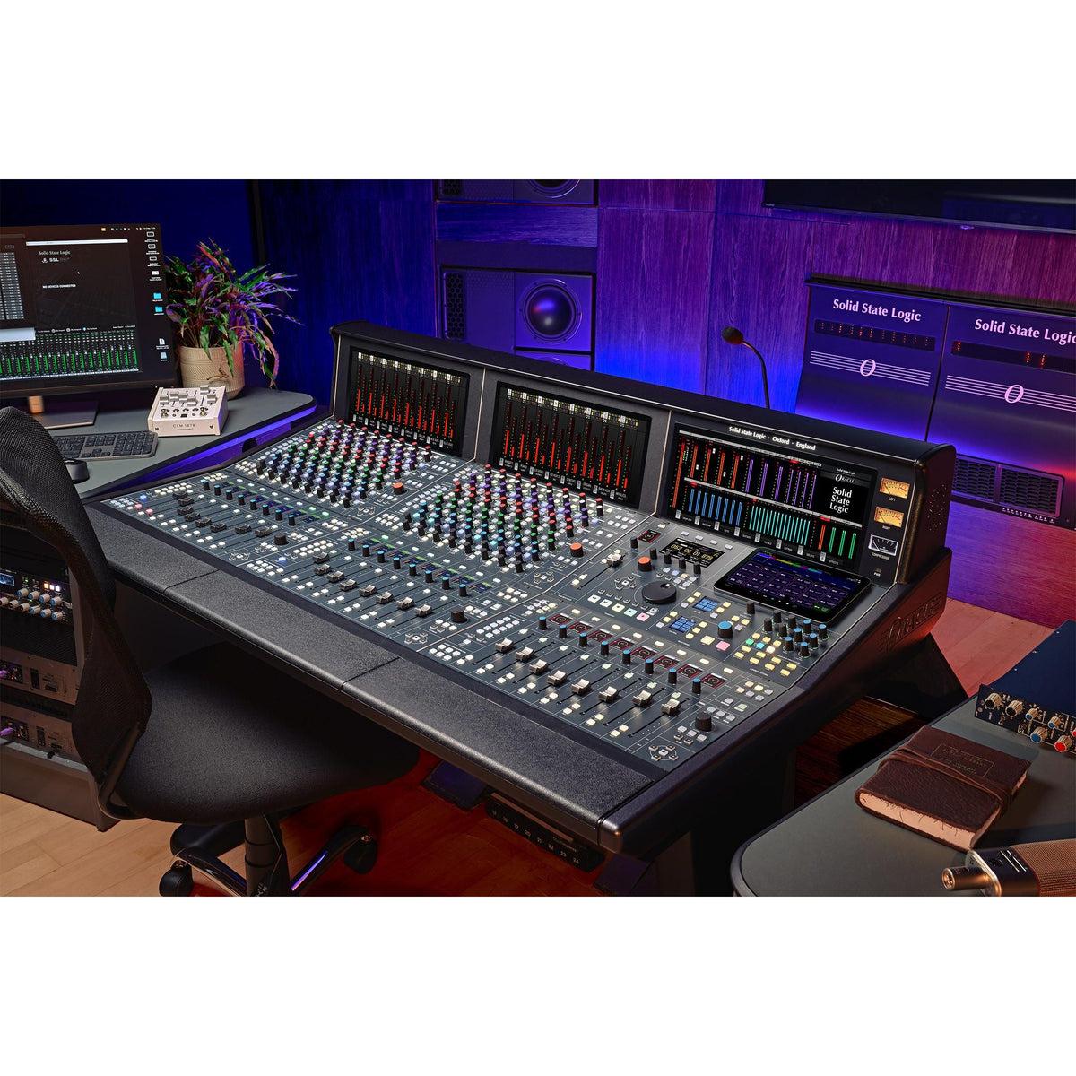 Solid State Logic Oracle 24 - Consola analógica ActiveAnalogue de 24 canales — vista adicional
