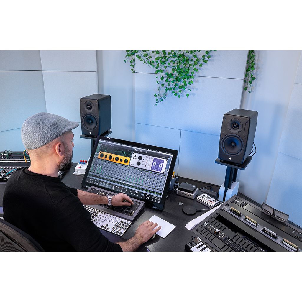 IK Multimedia iLoud Precision 5 MKII - Monitor activo de 5"