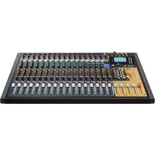 TASCAM Model 2400 - Consola de grabación analógica de 24 pistas con interfaz de audio - https://www.cromaonline.cl/