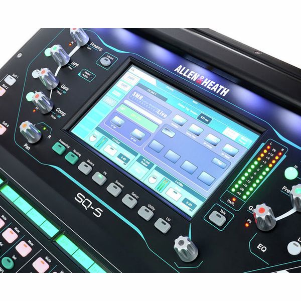 Allen&Heath SQ5 - Mixer Digital de 48-canales con 17 Faders (PRE-ORDER)!!! - https://www.cromaonline.cl/