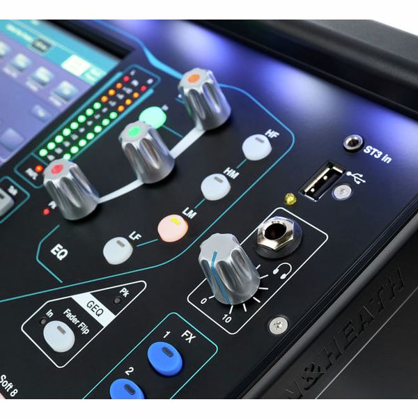 Allen&Heath SQ5 - Mixer Digital de 48-canales con 17 Faders (PRE-ORDER)!!! - https://www.cromaonline.cl/