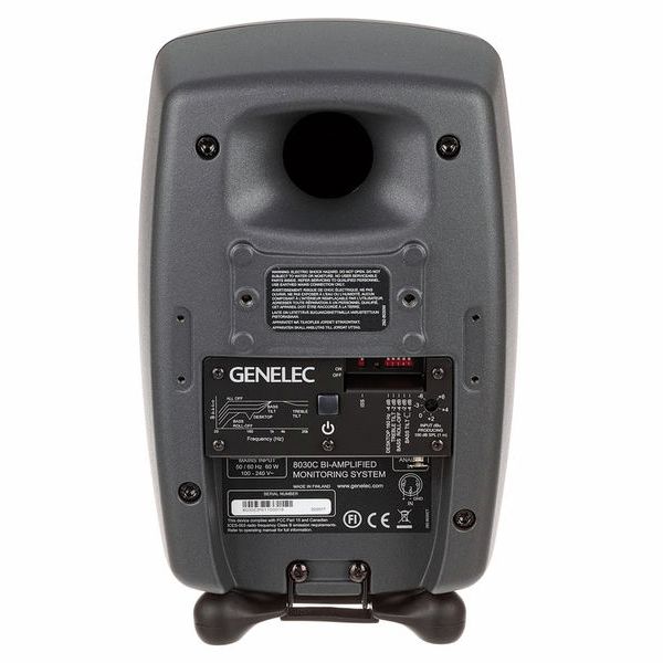 Genelec 8030 C - Monitor de estudio 5 1/8" 50 Watts (PRE-ORDER)!!! - https://www.cromaonline.cl/