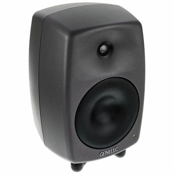 Genelec 8040B - Monitor de estudio woofer 6 1/2" - https://www.cromaonline.cl/