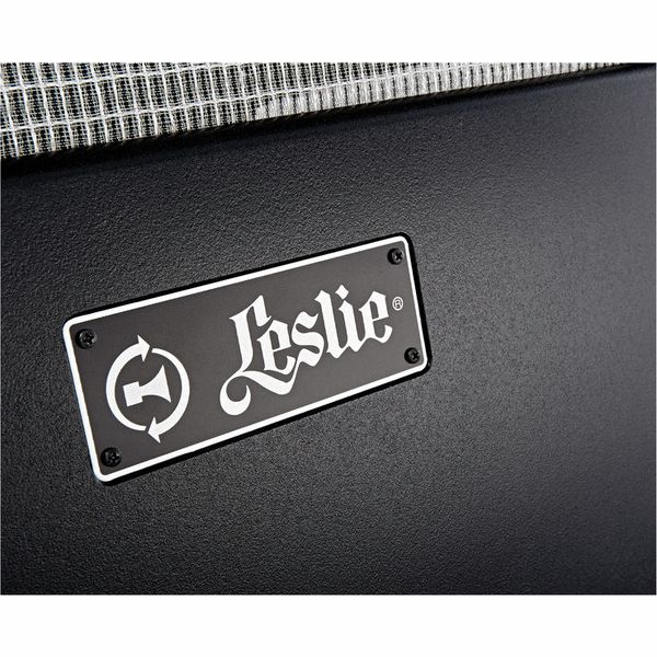Hammond 3300P - Leslie 15" de 300W, negro con ruedas - https://www.cromaonline.cl/